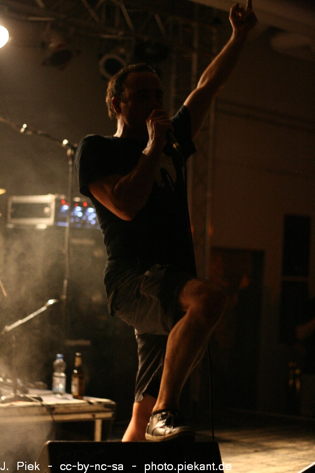 20120608AliensAteMyMom low 16