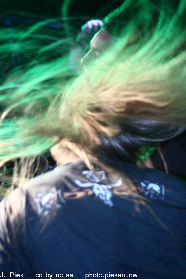 DED02.05.12Cologne low 24