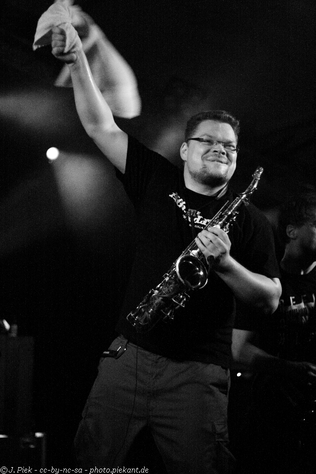 20120908 DEDHalle low 11