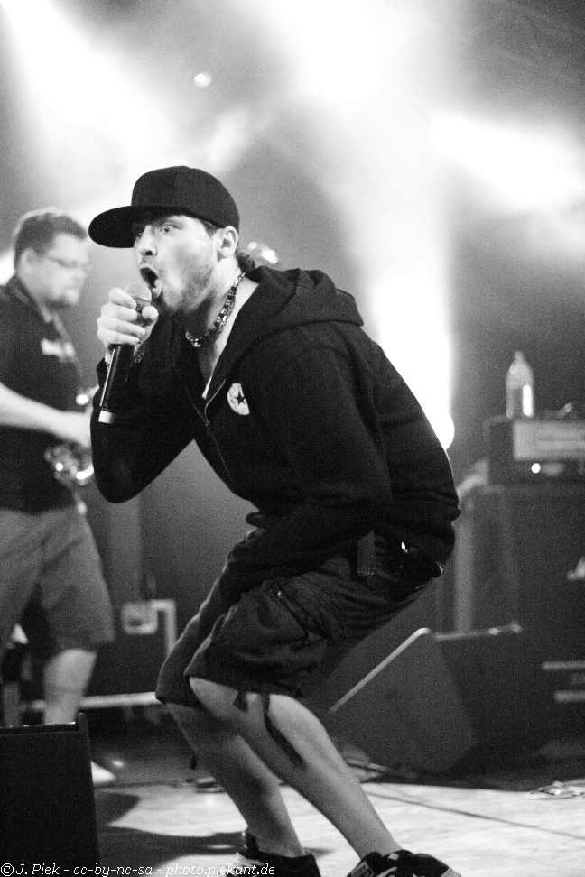 20120908 DEDHalle low 45