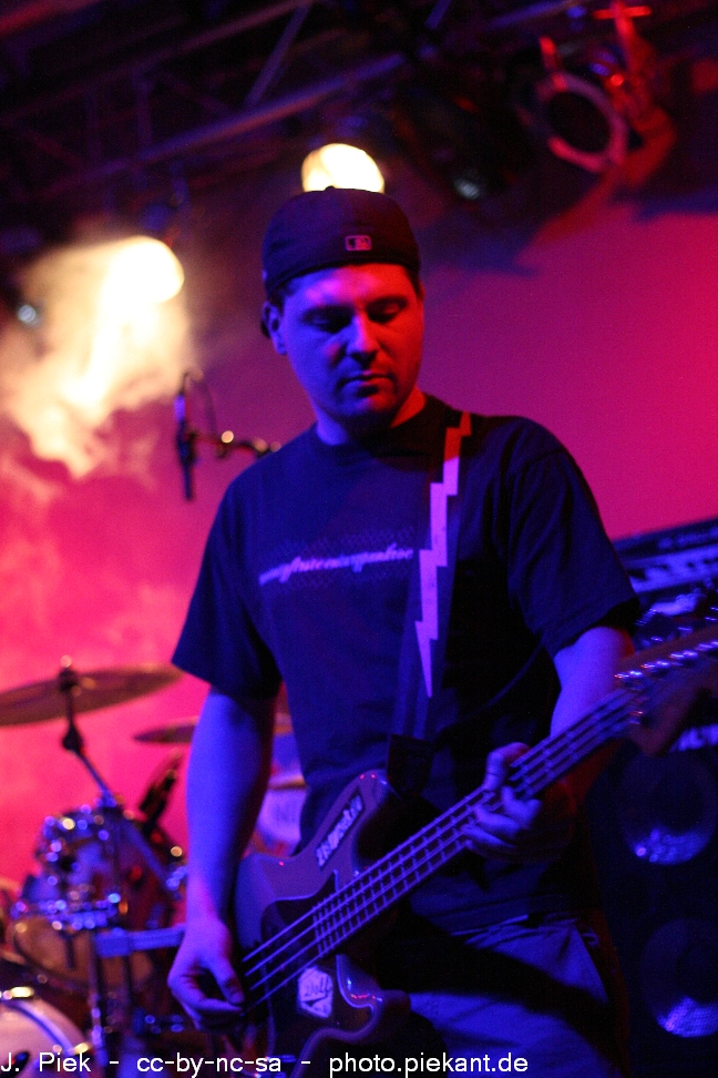 20120608DOLFFrankfurt low 06