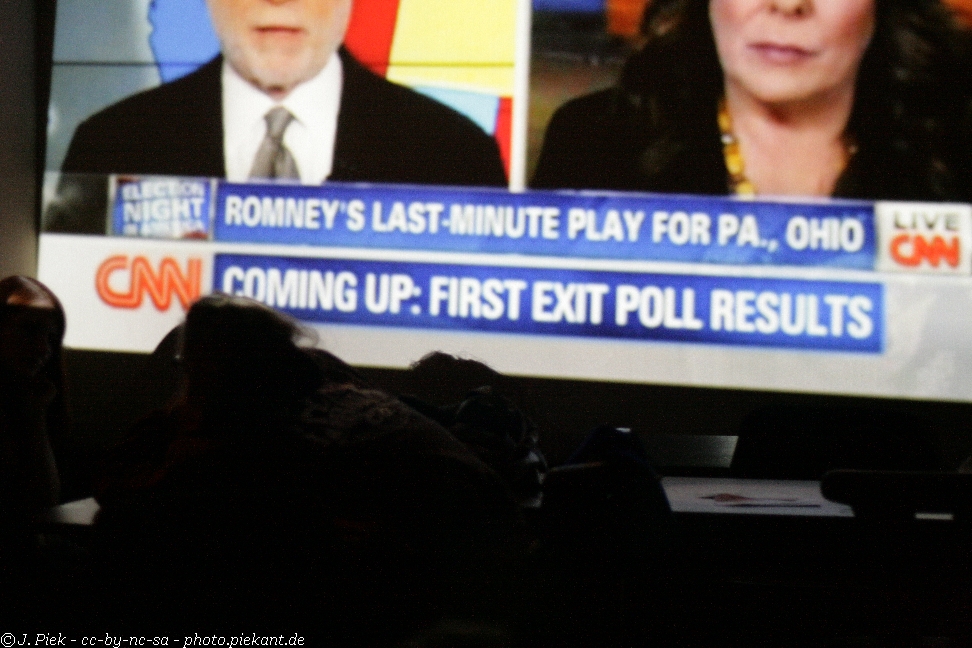 20121108 ElectionNight low 17