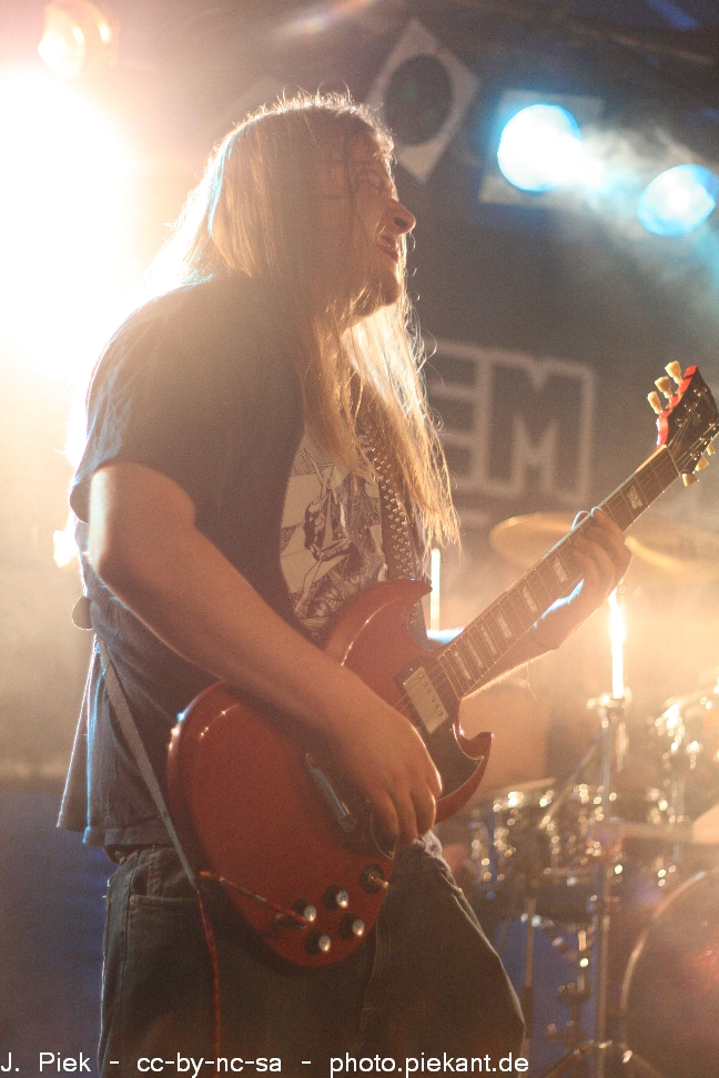 20120616FuneralFire low 15