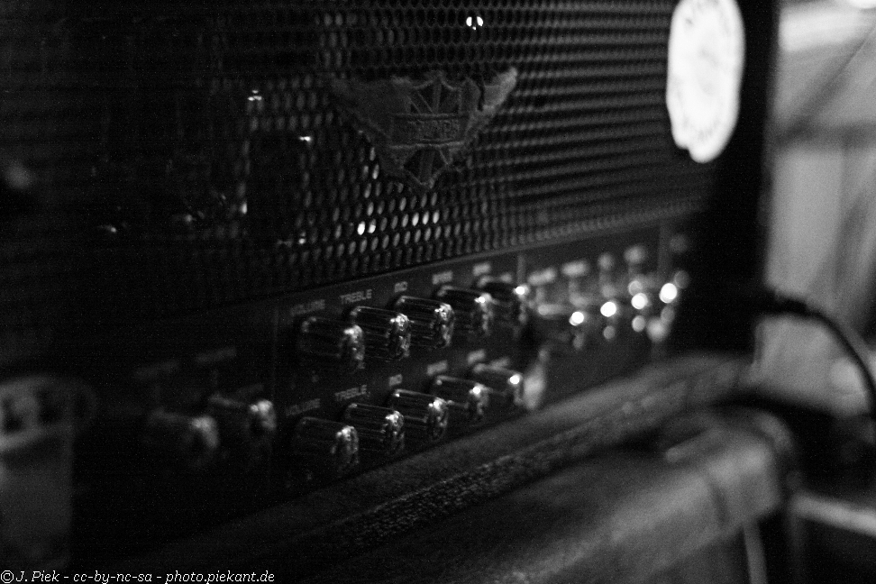 20121031 Hangerband low 05