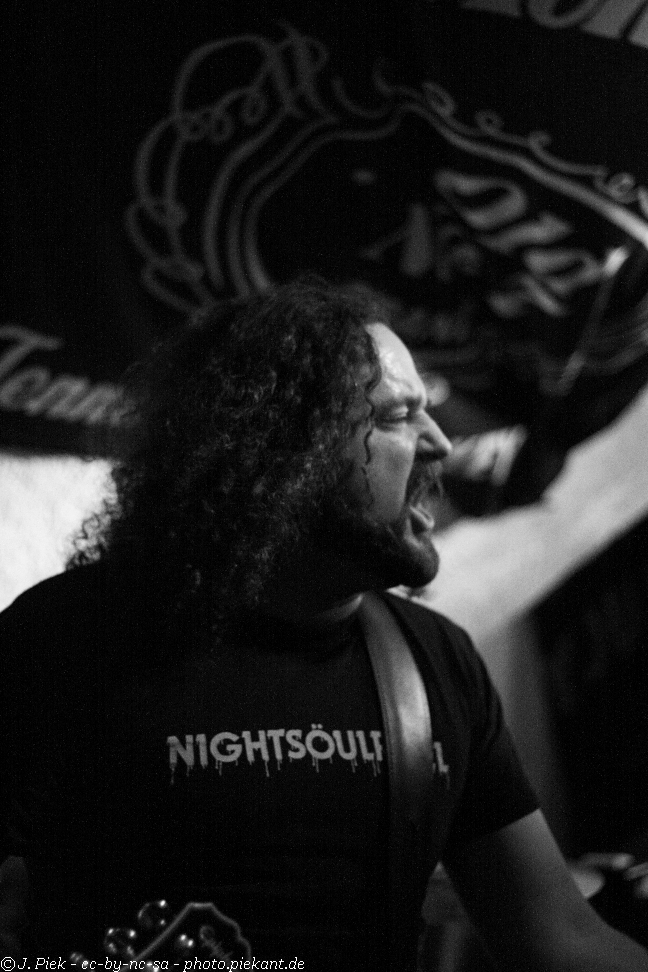 20121031 Hangerband low 08