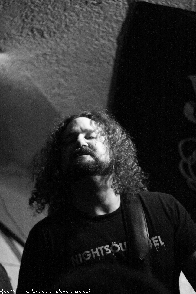 20121031 Hangerband low 12