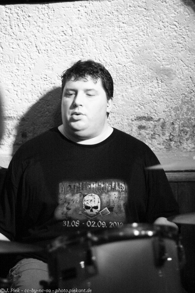 20121031 Hangerband low 24