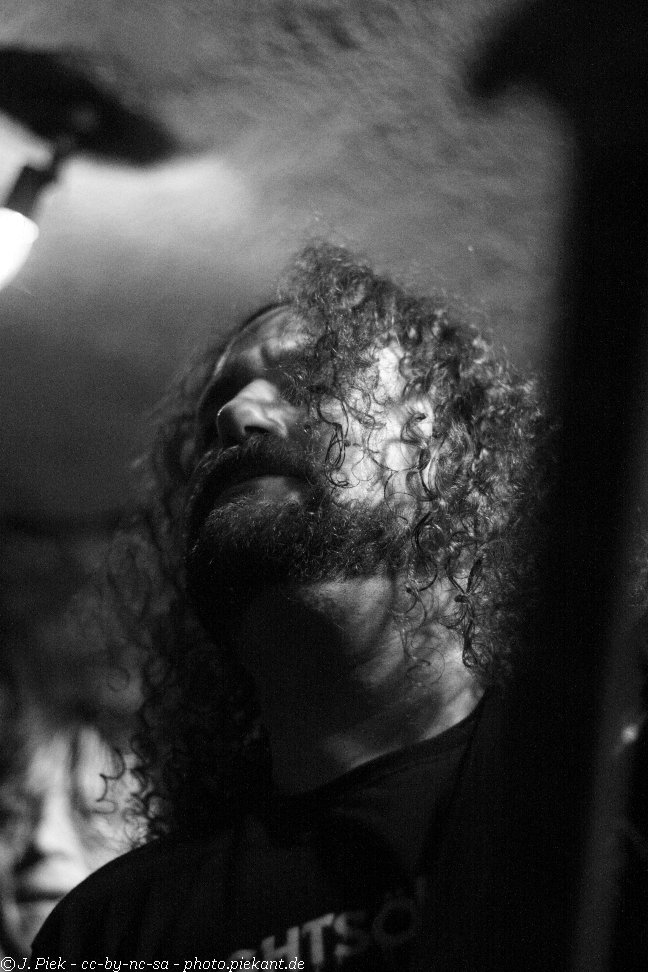 20121031 Hangerband low 50