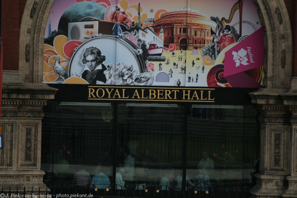 20120827 London Day2pt2 low 57