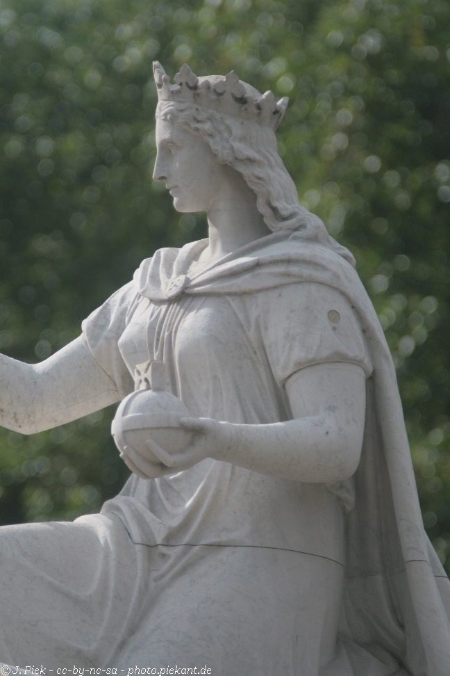 20120827 London Day2pt2 low 64