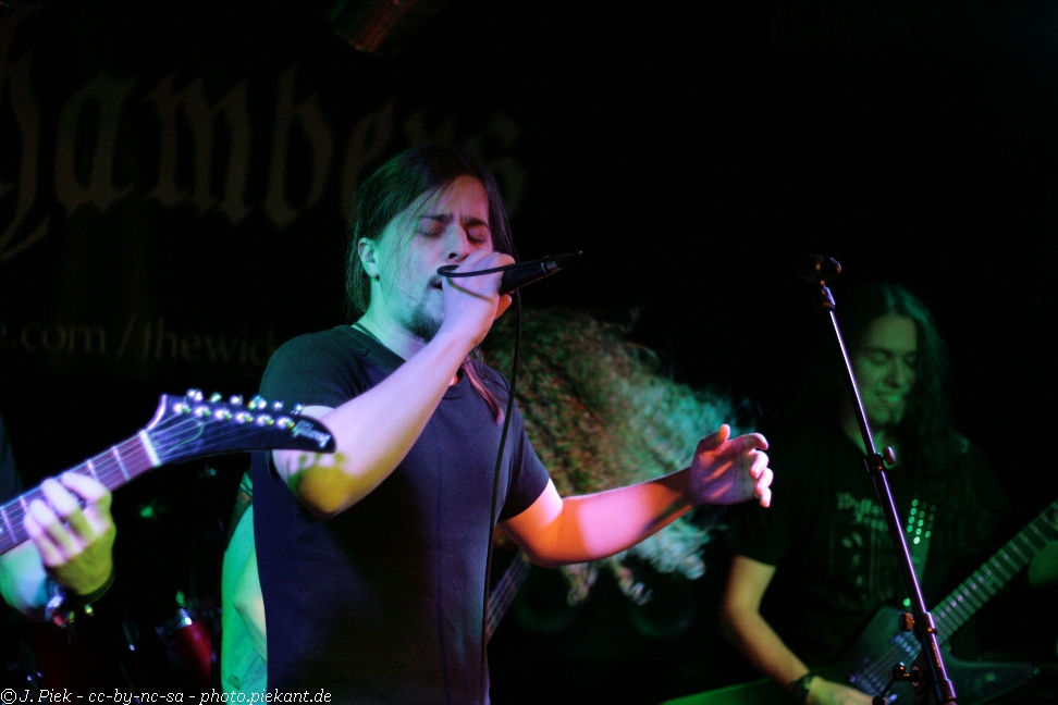 2012 12 15 HeavyMetalNightM8 low 014