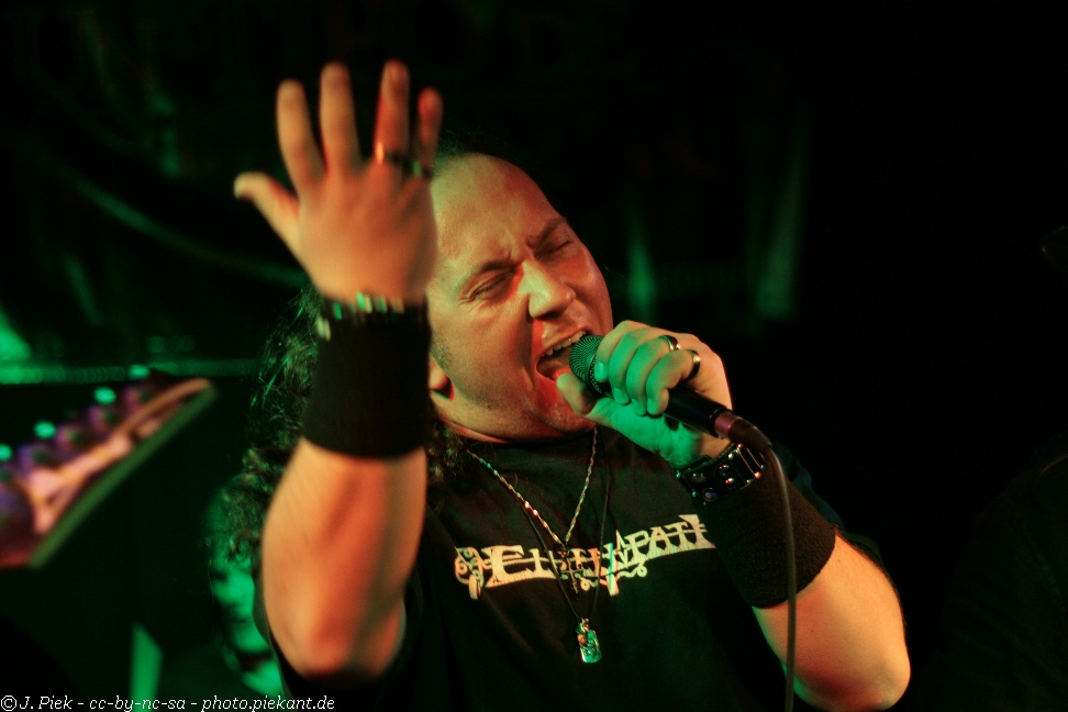 2012 12 15 HeavyMetalNightM8 low 037