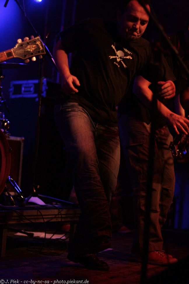 20121119 ngobo low 23