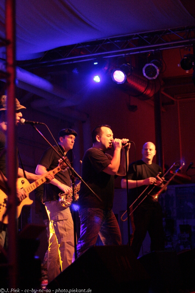 20121119 ngobo low 45