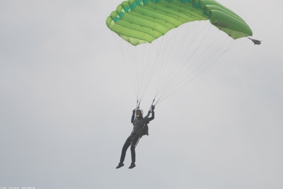 PinkBoogie2012 low 30