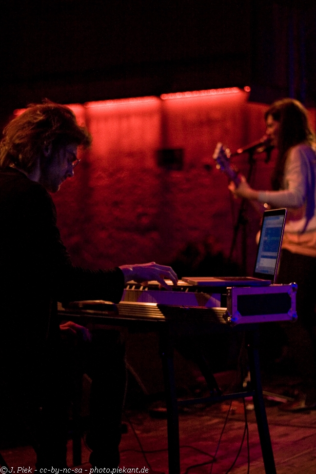 2013 03 16Alessia low 08