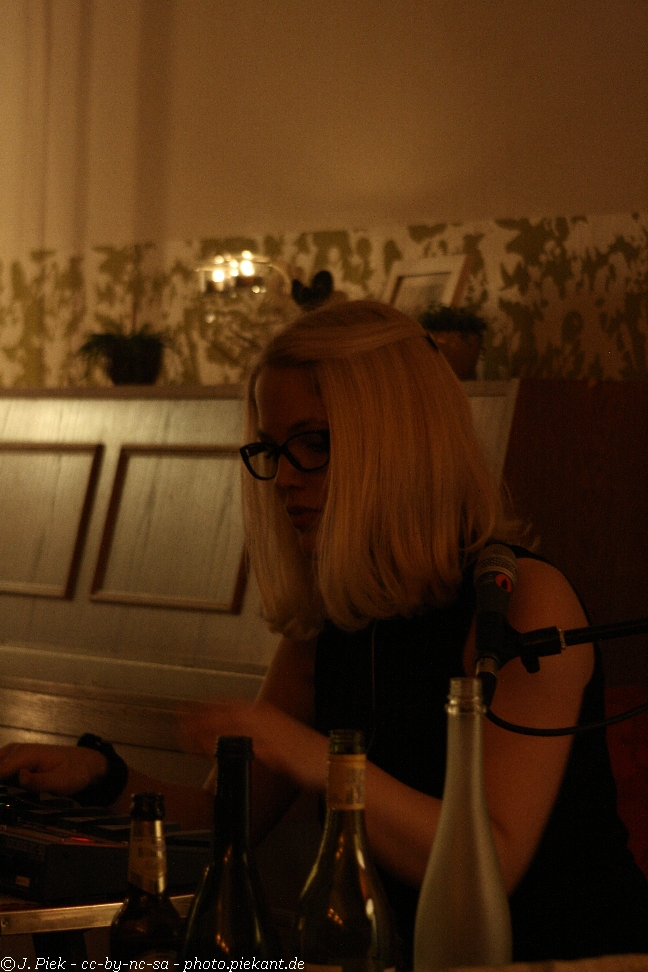 20130201LydiaScott low 07