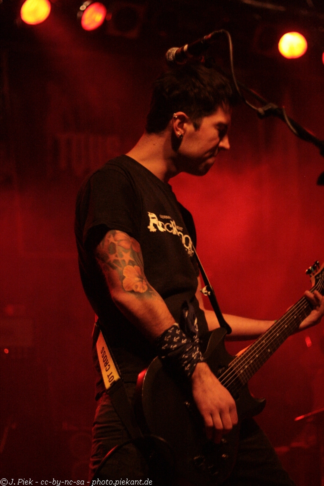 2013 01 12 ToysgetlostMunich low 09