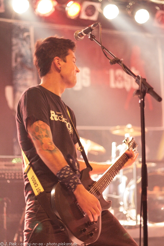 2013 01 12 ToysgetlostMunich low 20