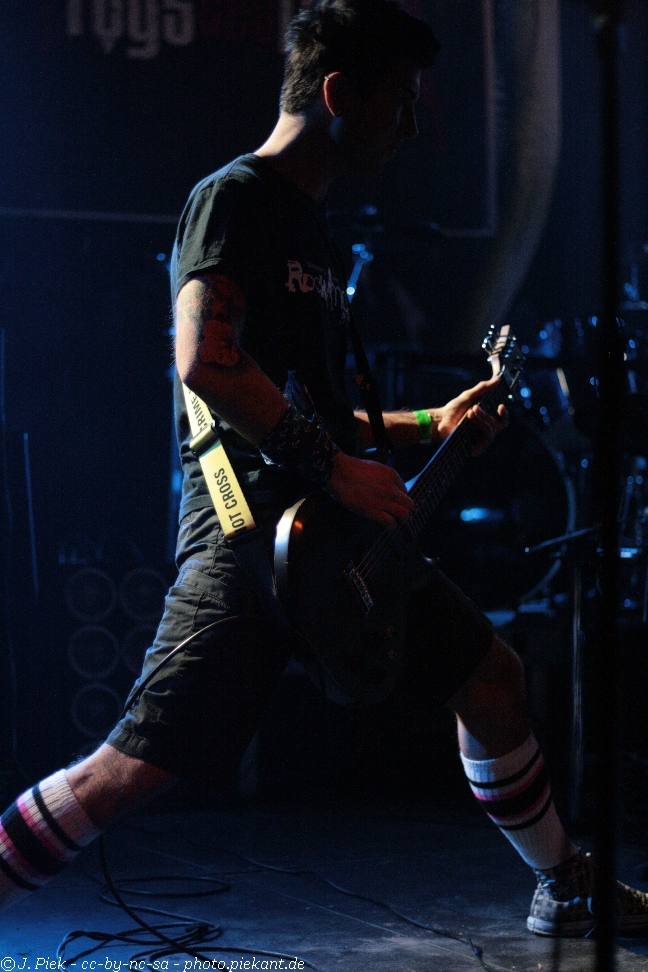 2013 01 12 ToysgetlostMunich low 31