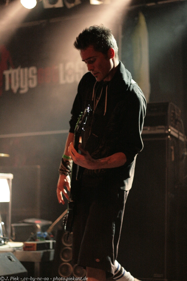 2013 01 12 ToysgetlostMunich low 35