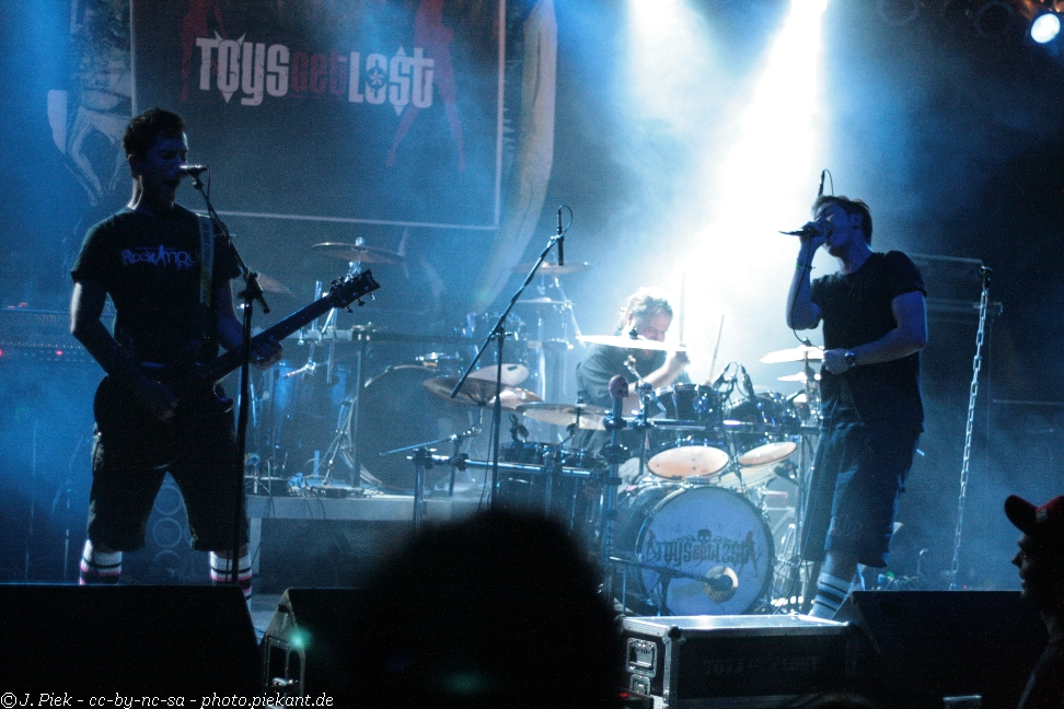 2013 01 12 ToysgetlostMunich low 67